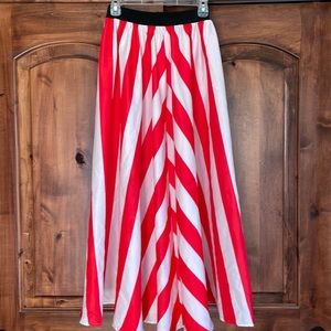 Striped, red & white, maxi skirt. Women’s size small.